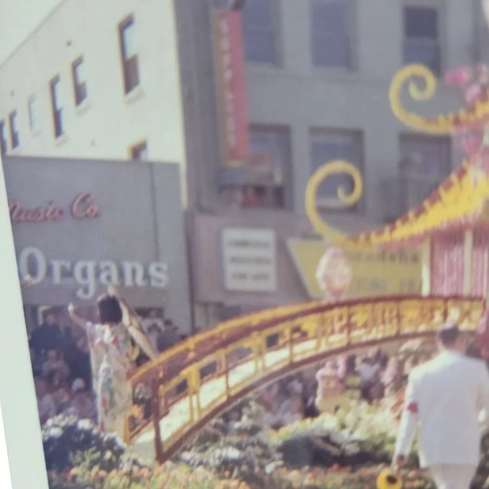 Rosebowl‎ 1965 Parade Photographs Ephemera Tournament of Roses Football Baseball